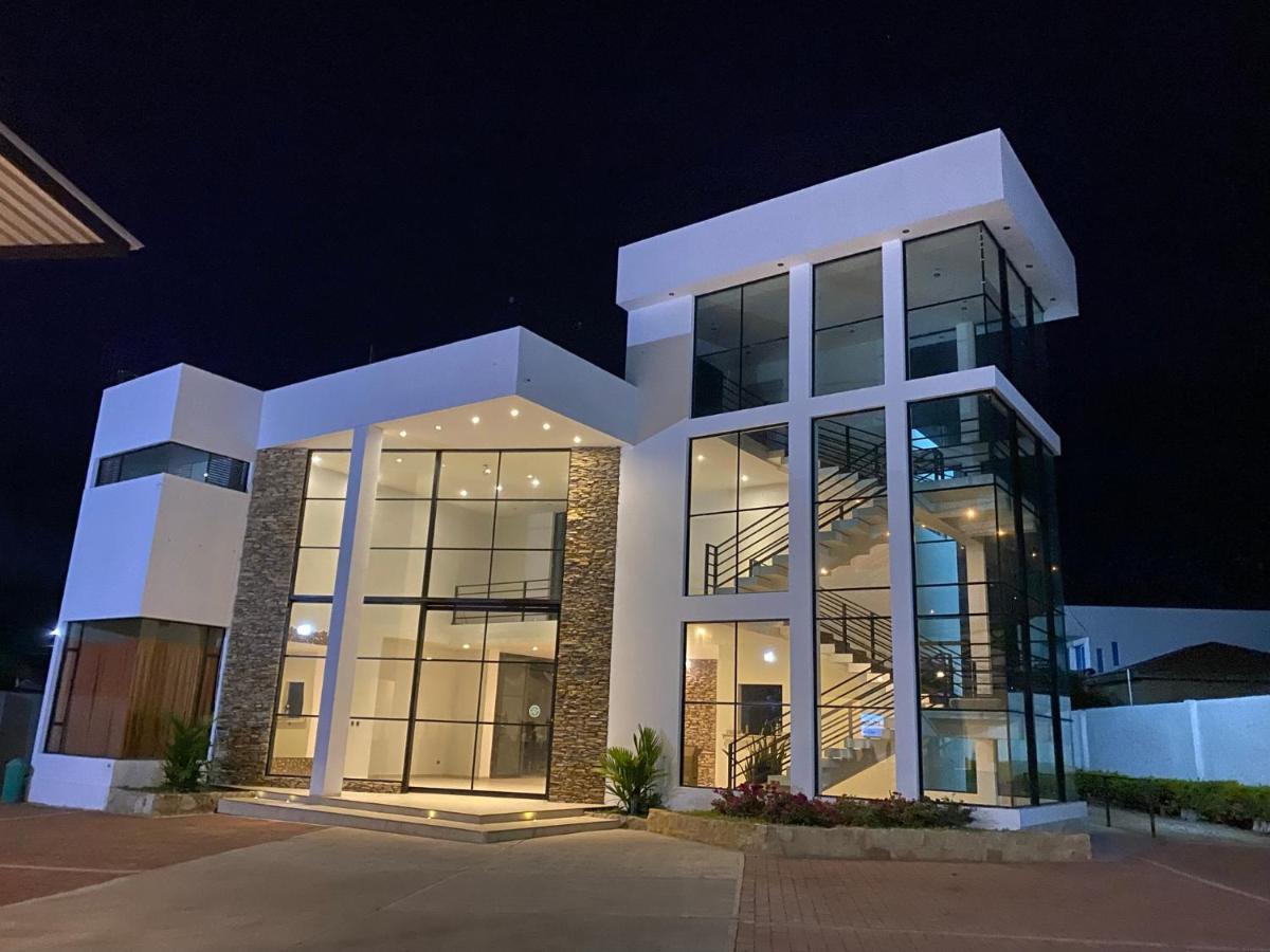 Hotel Celeste Inn Chinauta- Fusagasuga מראה חיצוני תמונה